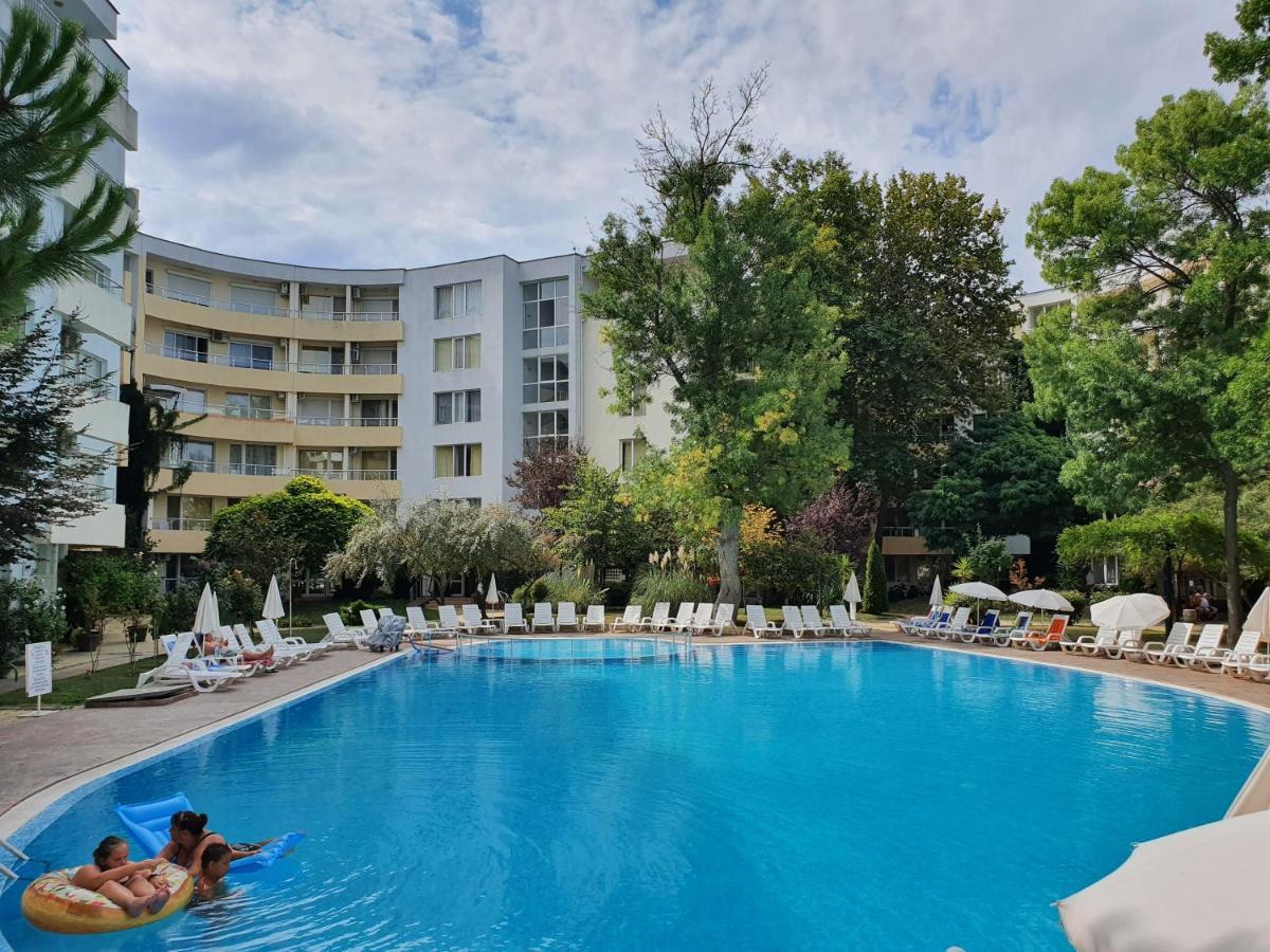 Yassen Holiday Village ซันนีบีช ภายนอก รูปภาพ