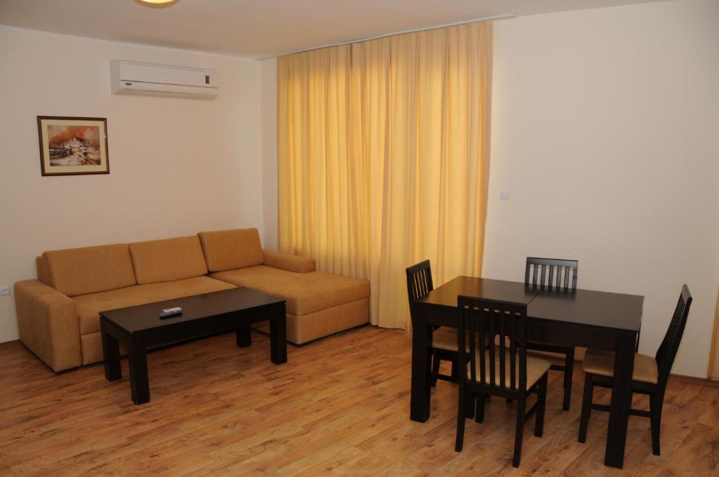 Yassen Holiday Village ซันนีบีช ภายนอก รูปภาพ